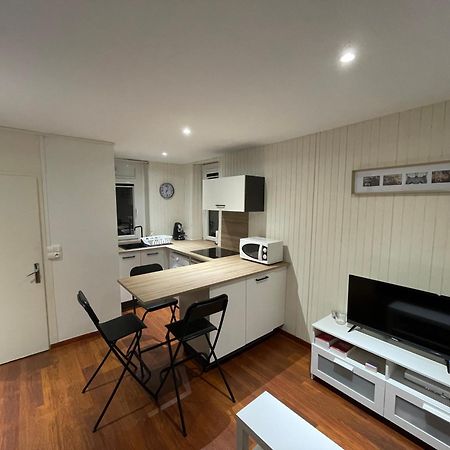 Charmant Studio En Plein Coeur De Chambéry Zewnętrze zdjęcie
